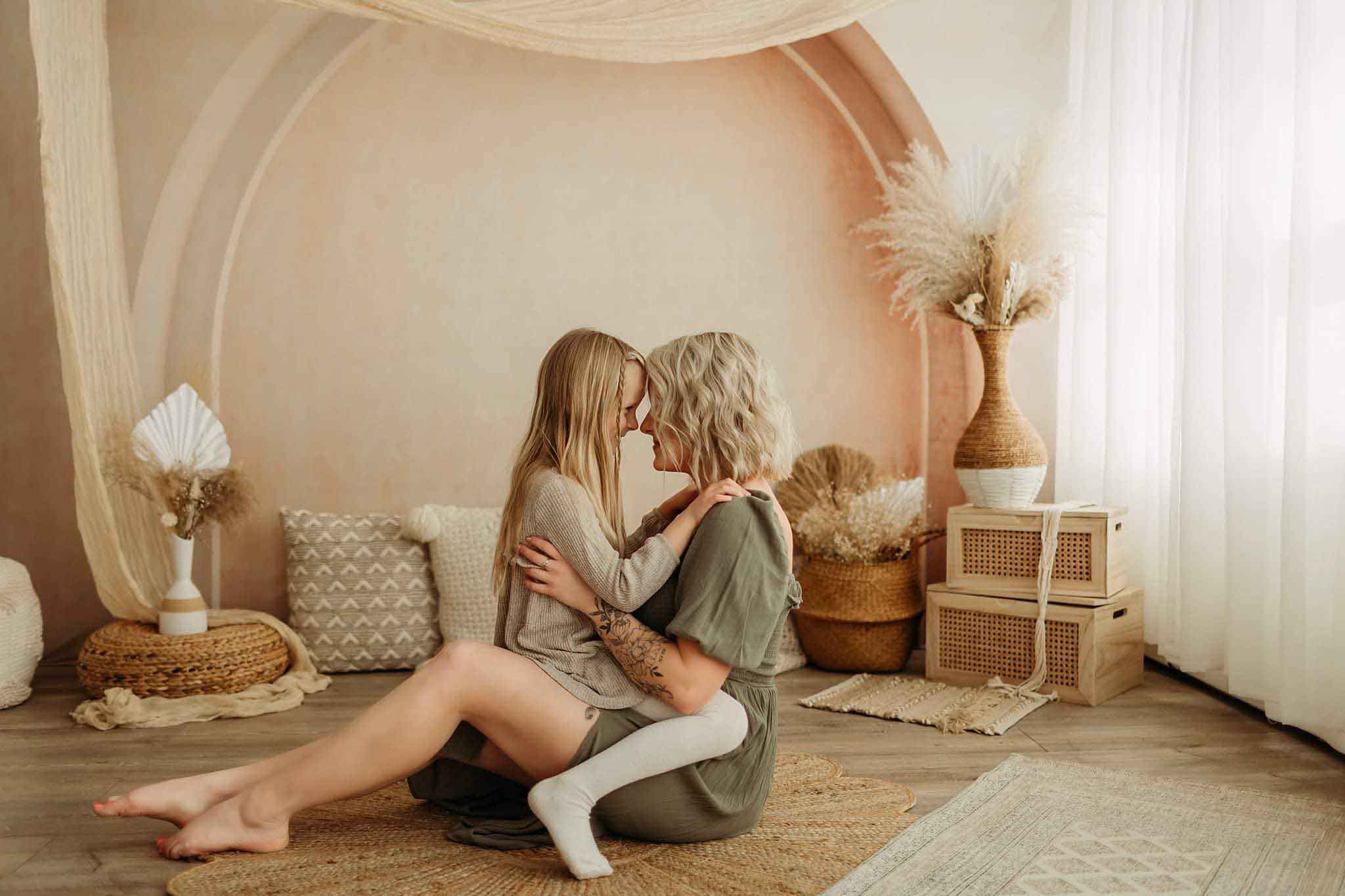Kate Boho Art Arch Wall Backdrop Designed by Kate Image(note:with a little reddish brown)
